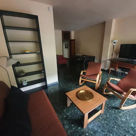 アパート Josep Tarradellas 80 バルセロナ